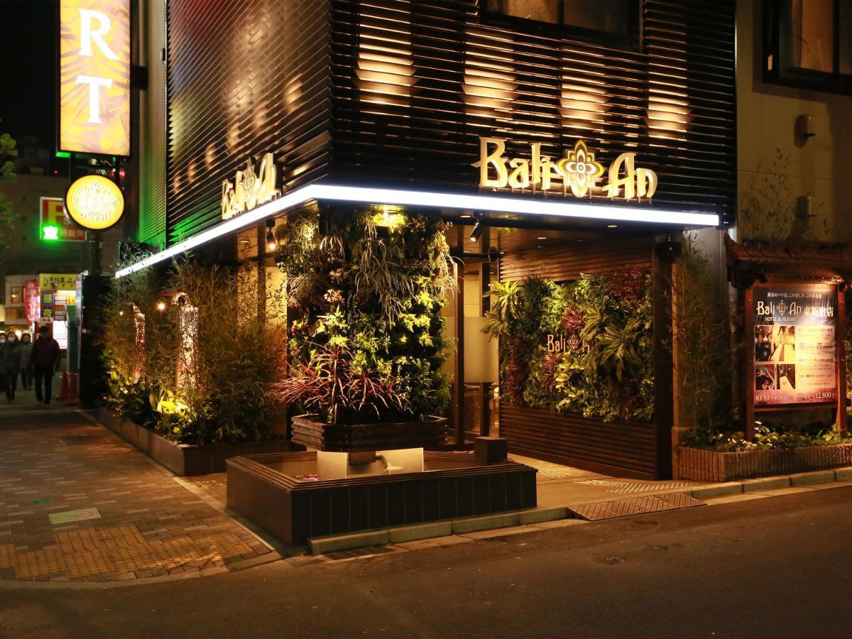 ホテルバリアンリゾート東新宿店 4*